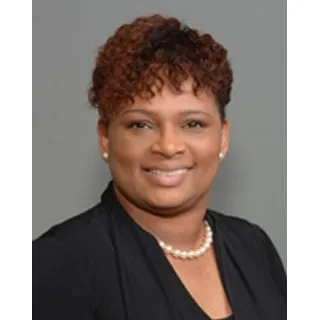 Dr. Carolyn Denise Pass, MD - Lake Wales, FL - Internal Medicine