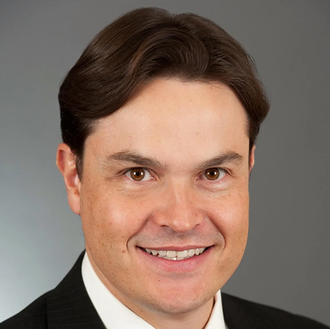 Dr. Eduardo Novais - Jacksonville, FL - Orthopedic Surgery, Pediatric Orthopedic Surgery