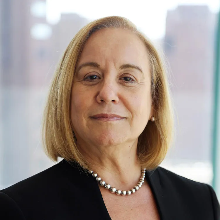 Dr. Mercedes Martinez - Englewood, NJ - Gastroenterology