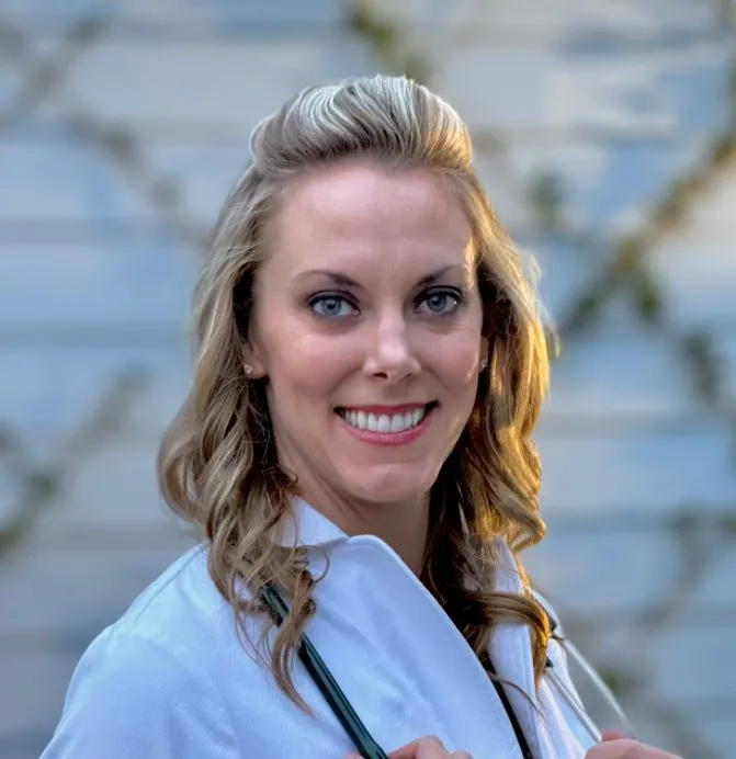 Michelle Williams Saunders, MD - Tampa, FL - Geriatric Medicine, Family Medicine, Pediatrics