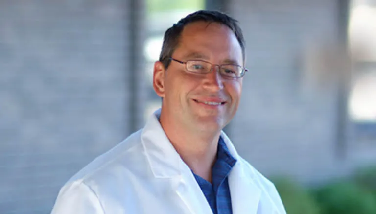 Dr. Arthur E. Hale - Branson, MO - Family Medicine