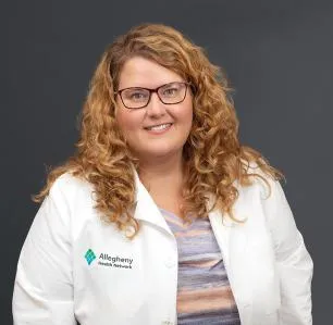 Dr. Nicole Lynne Chekanowsky - Harrisville, PA - Family Medicine