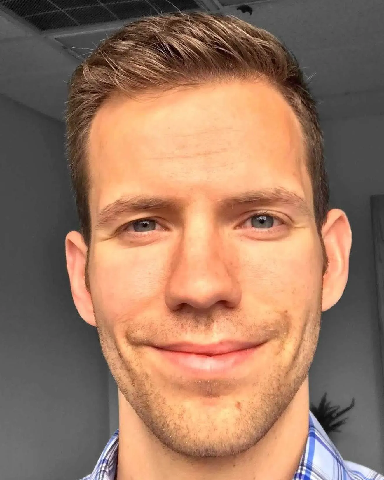 Dr. Gregory J Kluthe - Hillsboro, OR - Physical Therapy, General Orthopedics, Sport Medicine Specialist