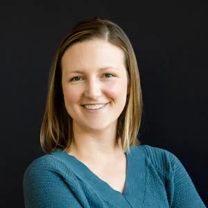 Lindsey Hartogh - Johnston, IA - Physical Therapy