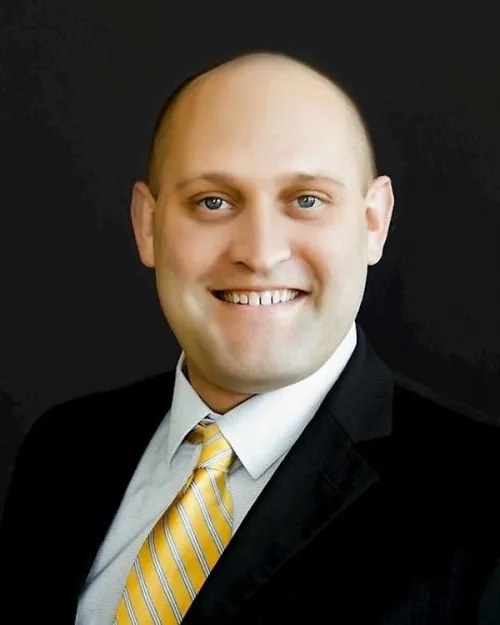 Nicholas Warnken - Ankeny, IA - Physical Therapy