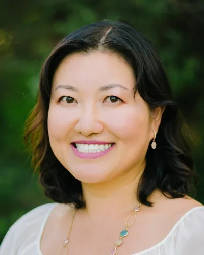 Dr. Grace Elizabeth Kong, MD - Irvine, CA - Obstetrics & Gynecology