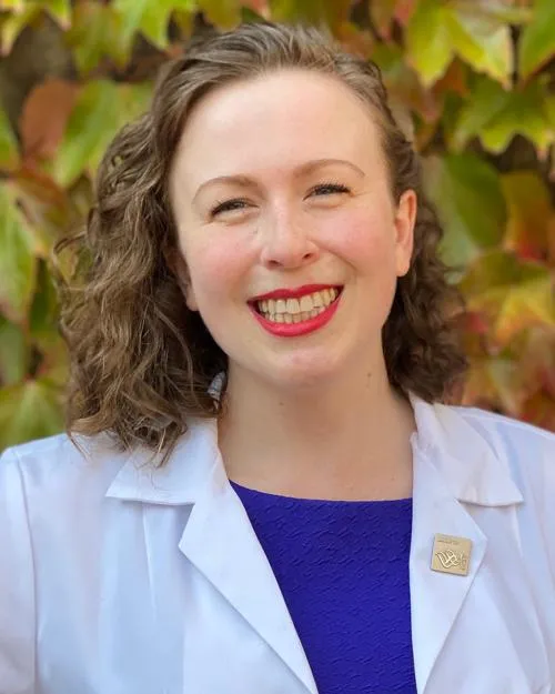 Dr. Rebekah M. Carrillo - Newberg, OR - Family Medicine