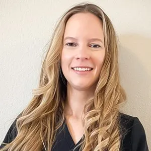 Holly Jacobsen, FNP-BC