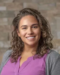 Victoria Murray, PA - Longmeadow, MA - Internal Medicine