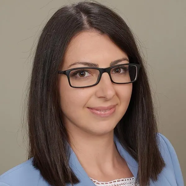Dr. Erjola Bidika, MD - Levittown, PA - Family Medicine