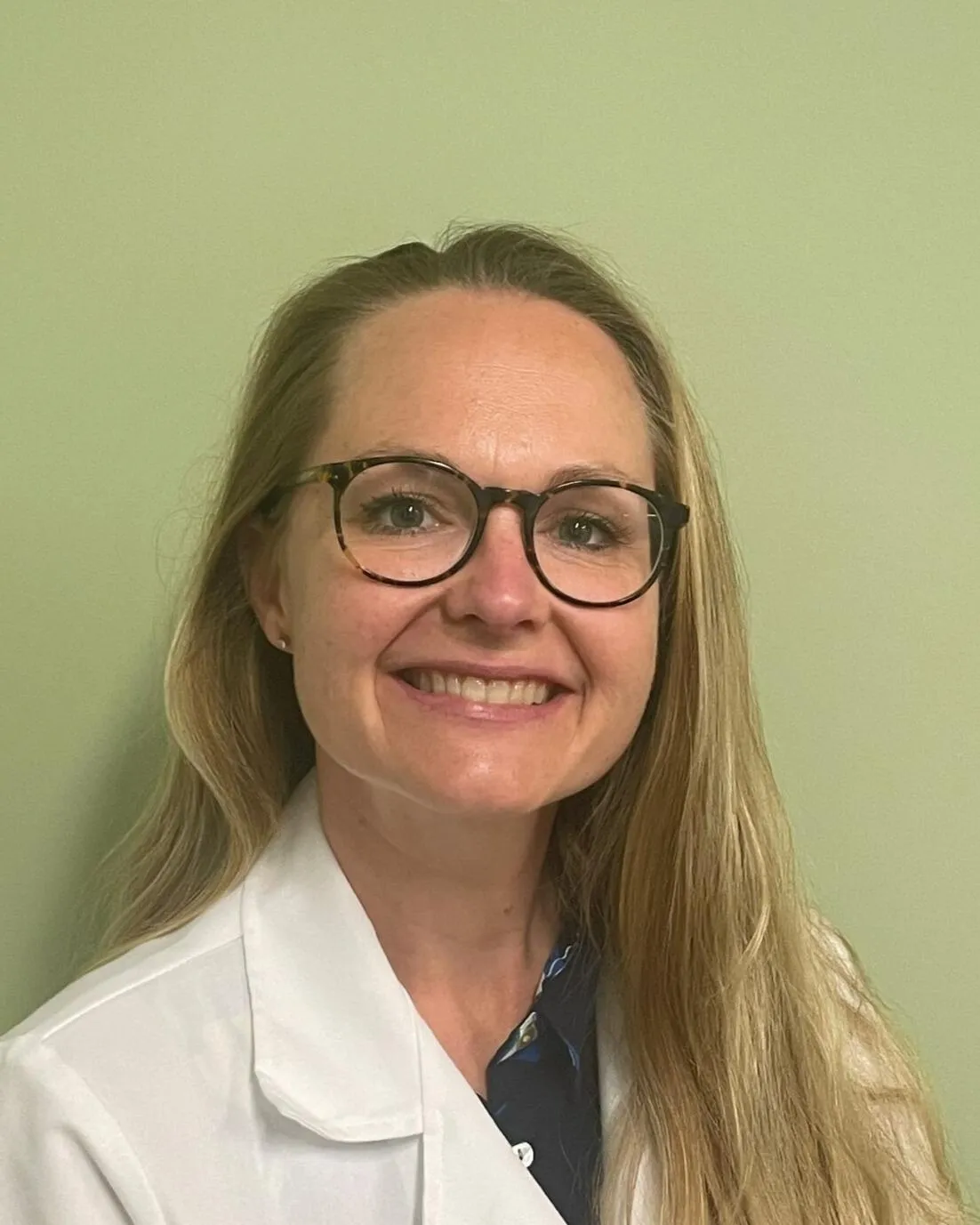 Lindsay Tuttle Yoxheimer - Chapel Hill, NC - Gastroenterology, Gastroenterologist, Hepatologist, Nurse Practitioner
