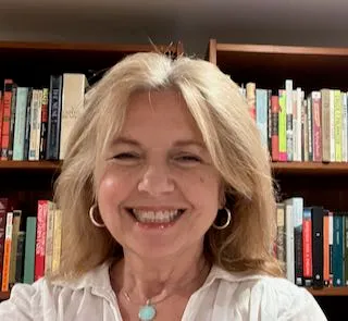 Dr. Kari Di Fonzo - Glendale, WI - Mental Health Counseling, Clinical Social Worker, Psychologist