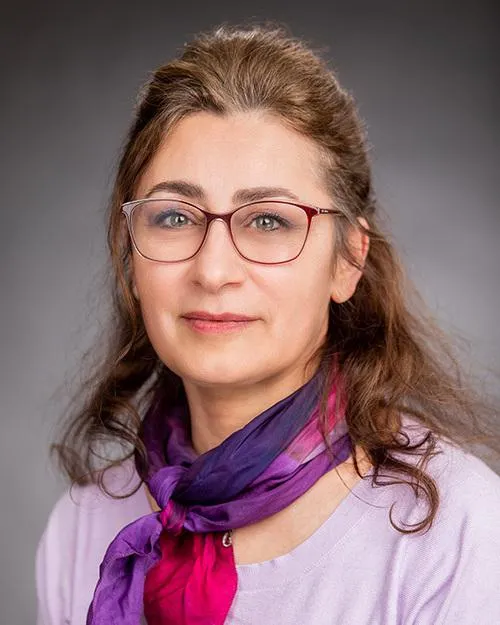 Dr. Sepideh Makouei - Edmonds, WA - Vascular Surgery, Vascular Surgeon