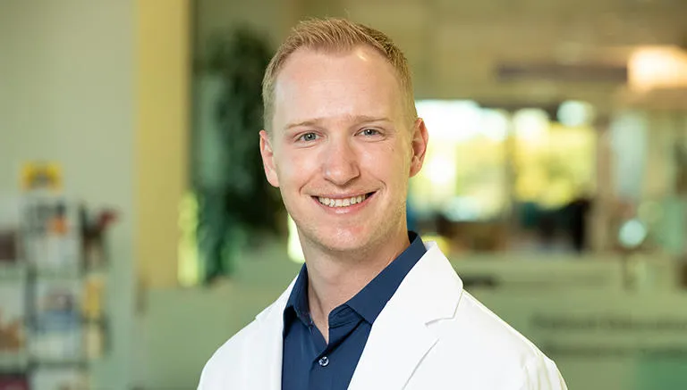 Dr. Colton Gale Kesler - Norman, OK - Family Medicine