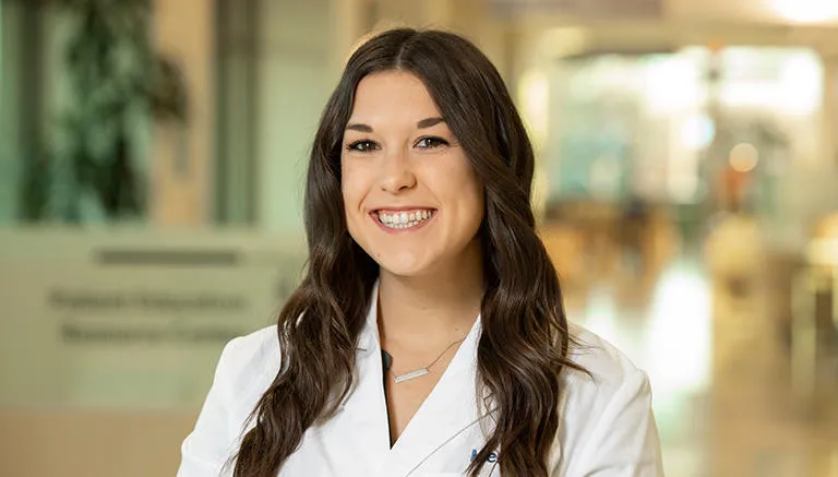 Dr. Alena Nicole Costulas - Yukon, OK - Family Medicine