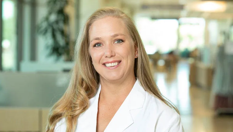 Dr. Lindsey Nicole West - Oklahoma City, OK - Surgery, General Surgeon, Pain Medicine