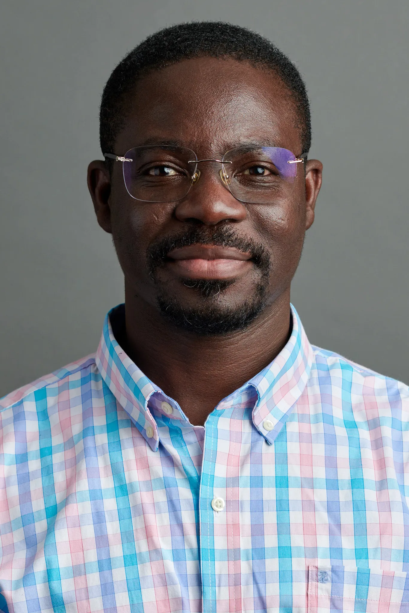 Dr. Ishmael H. Opare - CENTERVILLE, OH - Pediatrics, Internist/pediatrician