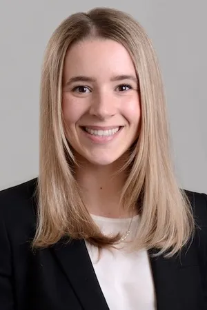 Dr. Julie Adams, MD - Cleveland, OH - Internal Medicine