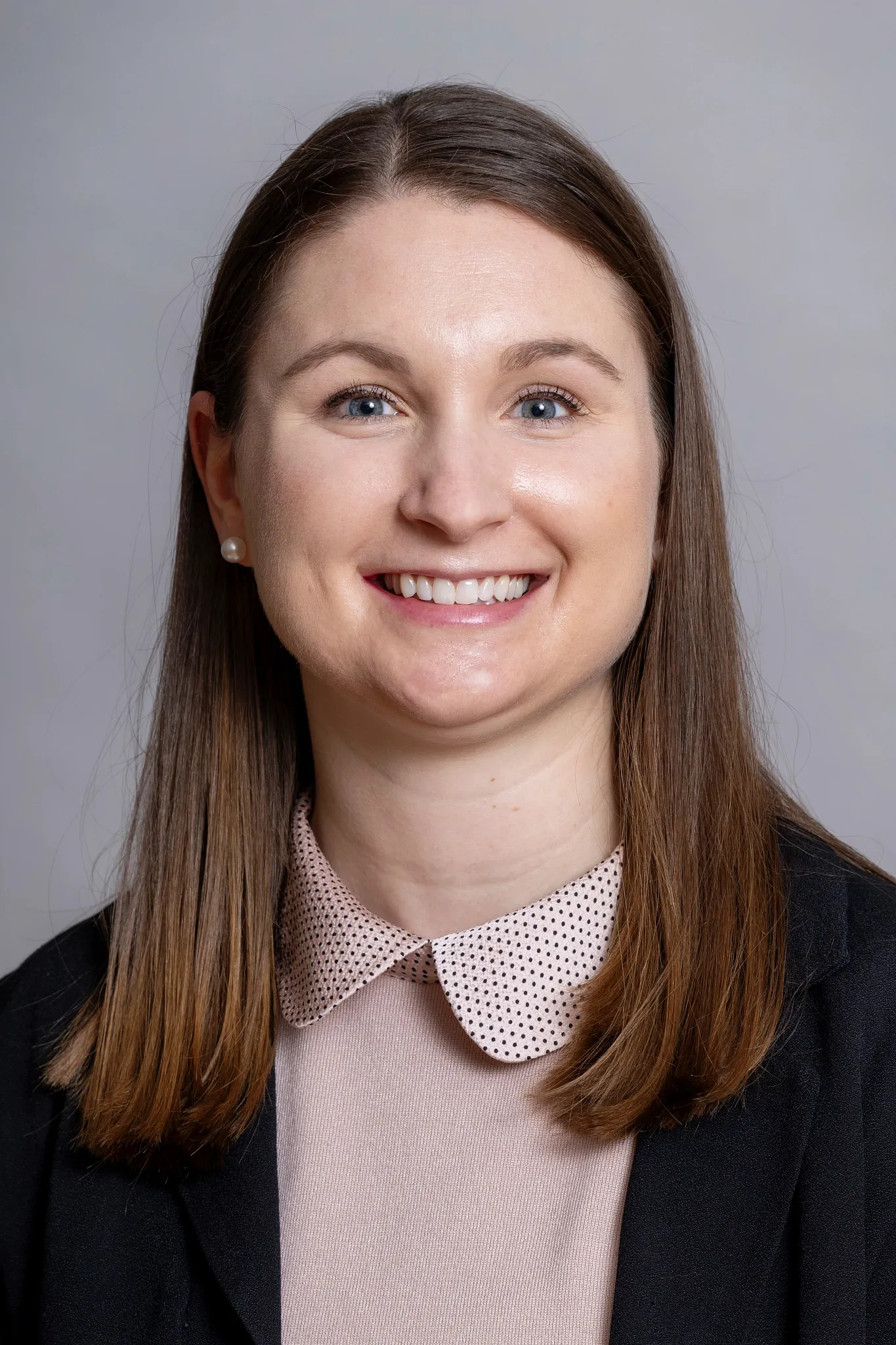 Laura Rhenisch - Cincinnati, OH - Nurse Practitioner