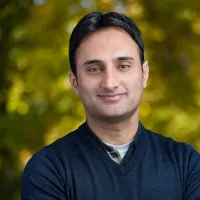 Dr. Nauman Moazzam, MD - Lakewood, CO - Hematology, Oncology
