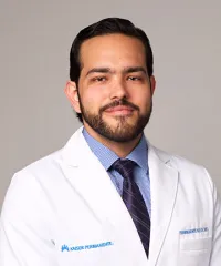 Dr. Guillermo Alejandro Julian Kourie, MD - Washington, DC - Internal Medicine