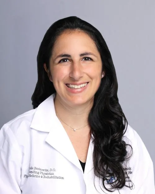 Dr. Arielle Berkowitz, DO - Edison, NJ - Physical Medicine & Rehabilitation, Physical Medicine And Rehabilitation