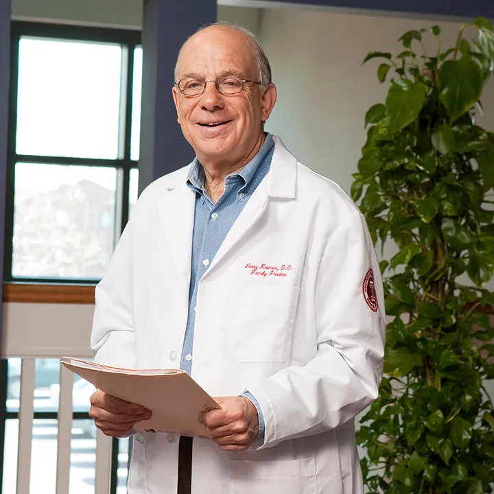 Dr. Larry Kramer - Philadelphia, PA - Family Medicine