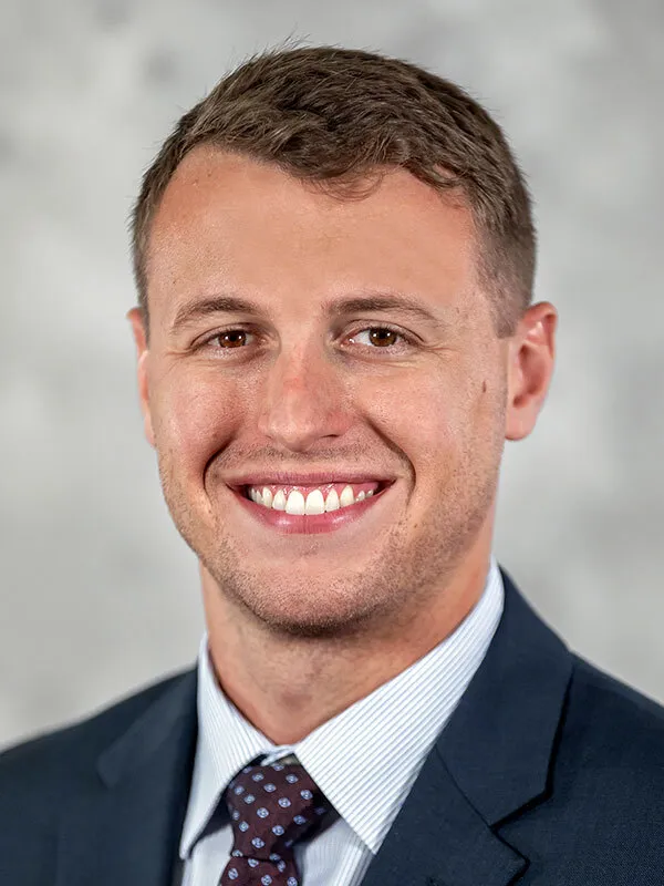 Dr. Matthew T Van Hoosen - Fishers, IN - Orthopedic Surgery, Orthopedic Surgeon