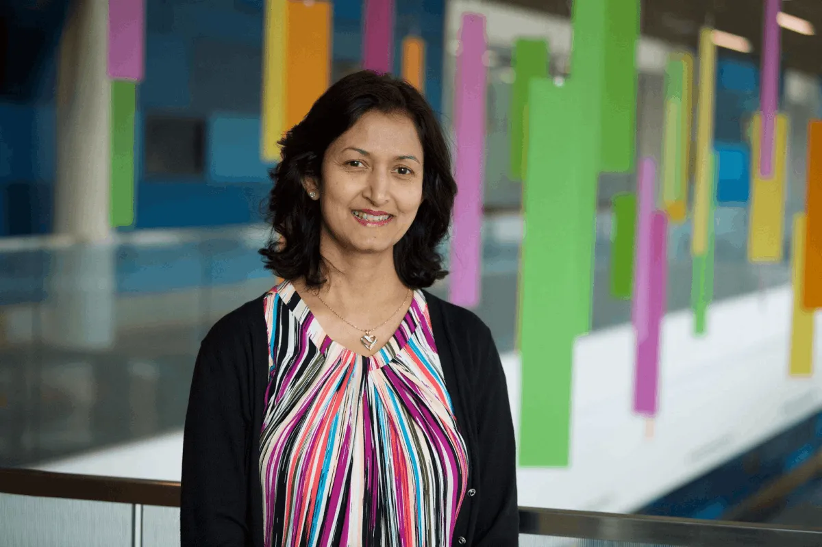 Dr. Ritu Singh, MD - Canton, OH - Pediatrics, Internist/pediatrician