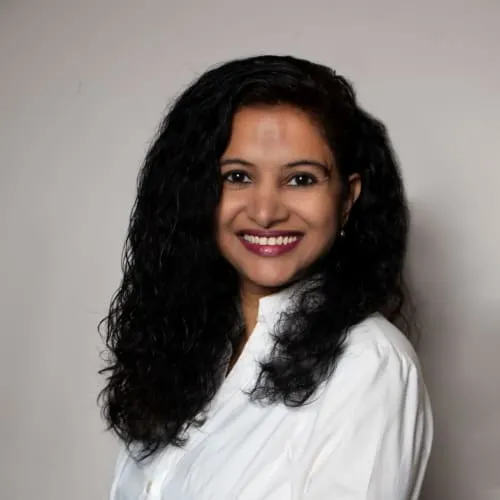 Dr. Madhura S. Kulkarni - Aurora, OH - Dentistry