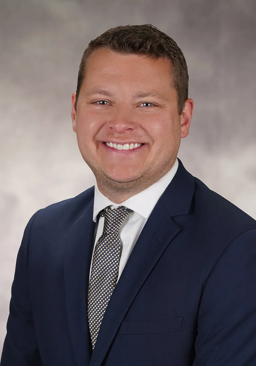 Dr. Logan Borgelt - Indianapolis, IN - Family Medicine