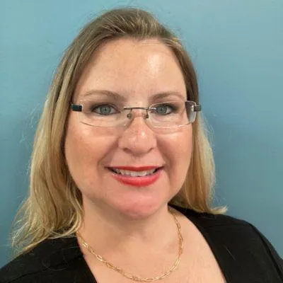 Lauren Posner - Weymouth, MA - Psychology, Mental Health Counseling, Psychiatry