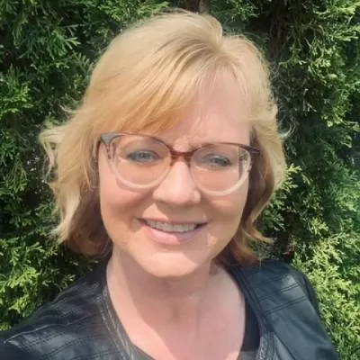 Carrie Banaszak - Franklin, WI - Psychiatry, Psychology, Mental Health Counseling
