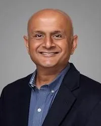 Dr. Tushar Mahesh Tripathi, MD - Old Bridge, NJ - Vascular Surgery