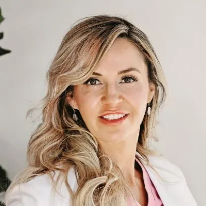 Dr. Karla Snider Pivik, DO - Redmond, OR - Dermatology