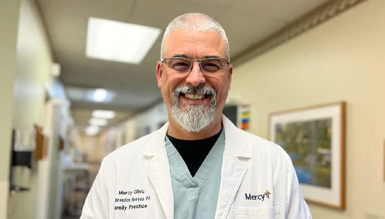 Dr. James Brandon Reeves - Saint Robert, MO - Family Medicine