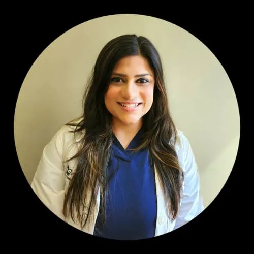 Dr. Akaanksha Bhatia - Wildwood, FL - Dentistry