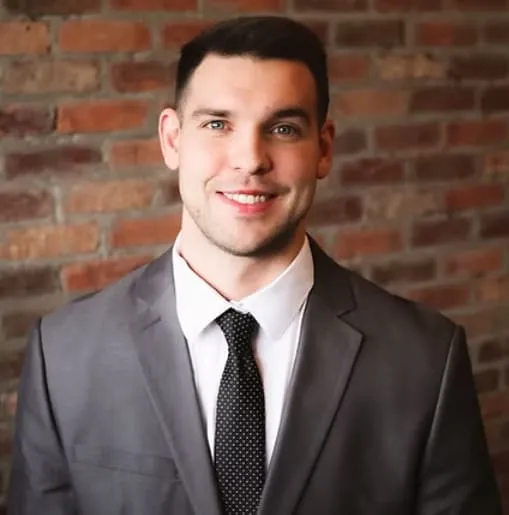 Dr. Tyler G Zaugg - Stewartville, MN - Chiropractor