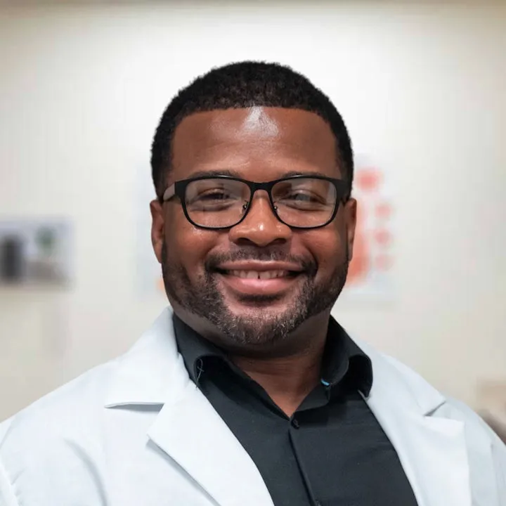 Physician Arthur L. Smith - Pontiac, MI - Behavioral Health & Social Services