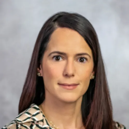 Claudia Borges, FNP - Fall River, MA - Internal Medicine