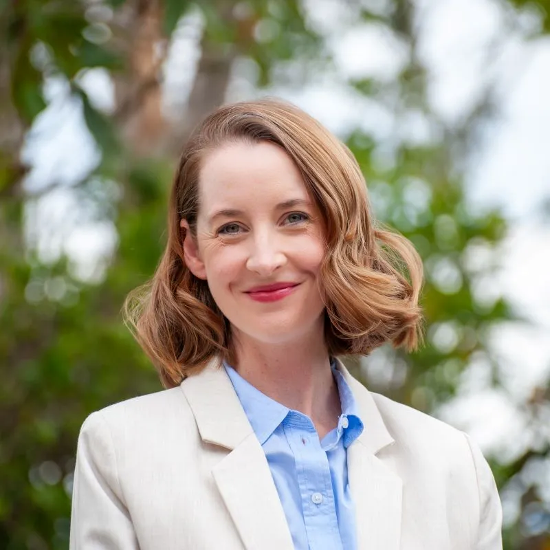 Dr. Leah Dlugolecki, DO - Bakersfield, CA - Psychology, Psychiatry