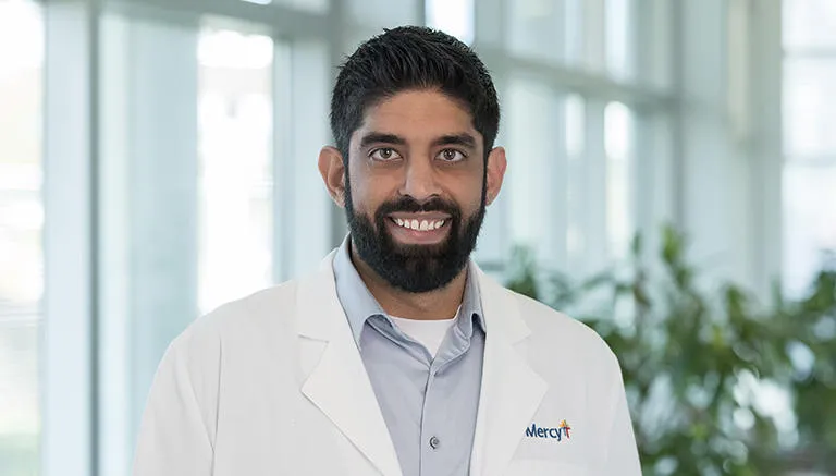Dr. Shawn Kumar Khosla - Hazelwood, MO - Family Medicine
