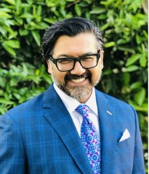 Dr. Nirav Naik, MD - BAKERSFIELD, CA - Bariatric Surgery, Heartburn / Acid Reflux Surgery, Weight Loss Surgery
