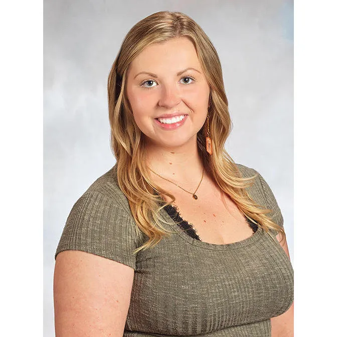 Dr. Sarah Regnier - Lancaster, PA - Physical Medicine & Rehabilitation, Massage Therapy