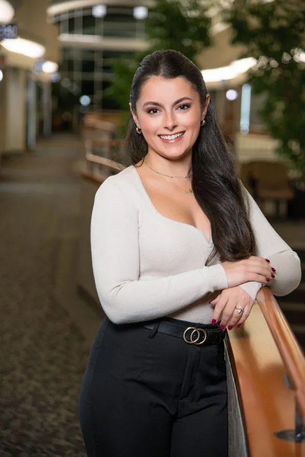 Tabitha Gholi, Fnp - Portland, OR - Nurse Practitioner, Internal Medicine