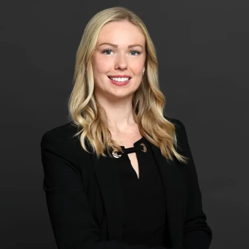 Dr. McKinzie Daniels, OD - Thornton, CO - Optometry