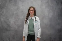 Dr. Kristina Nieves Quinones, MD - RIVERVIEW, FL - Family Medicine, Internal Medicine