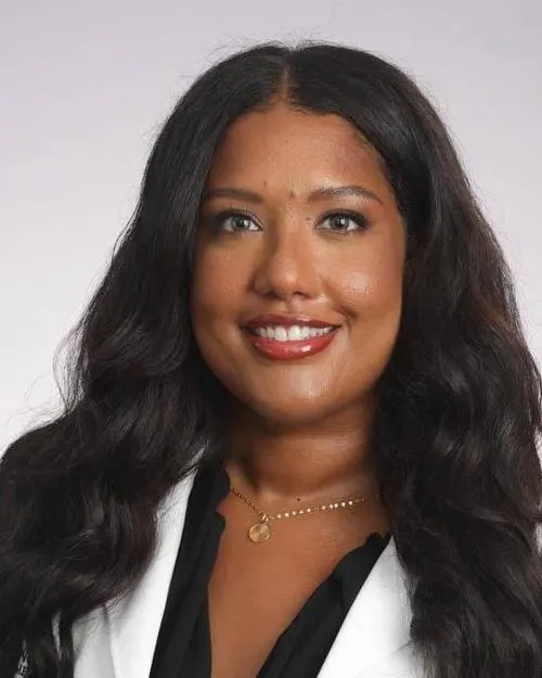 Dr. Gretchell D Suarez Guerra - Louisville, KY - Family Medicine