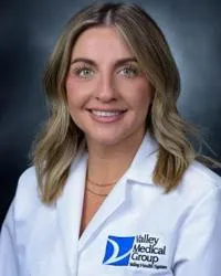 Gina Callocchia, FNP - Clifton, NJ - Nurse Practitioner