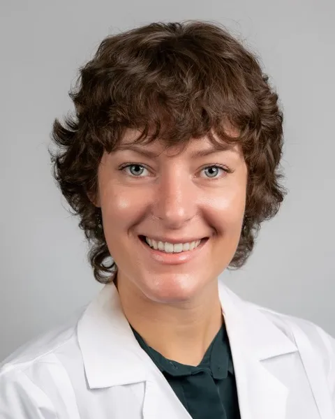 Dr. Amanda J Reynholds
